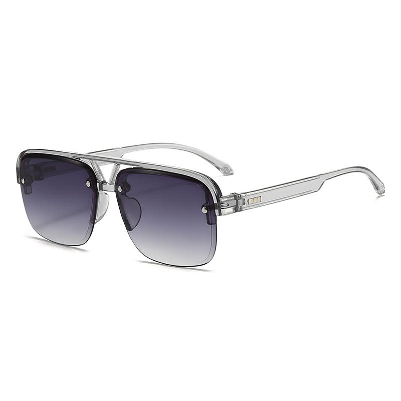 Sunglasses & Eyewear